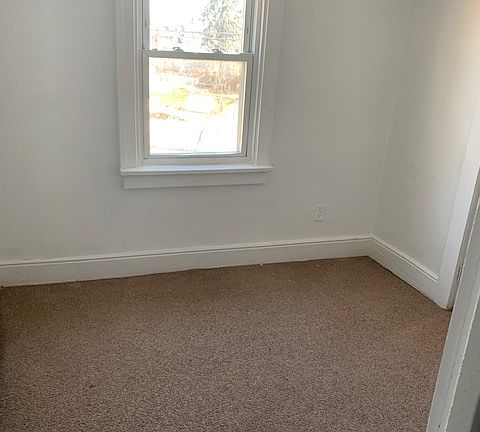 5th image of 1439 Regina St