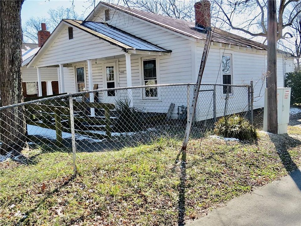 1st image of 403 Wentworth St