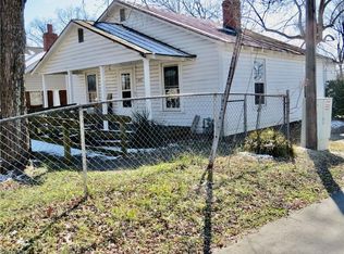 403 Wentworth St, Reidsville, NC 27320
