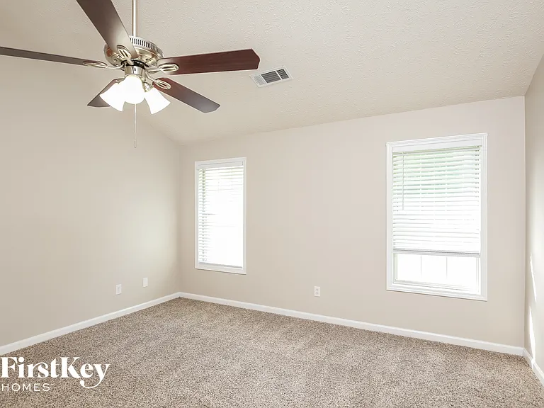1500 Summer Lake Ter — Photo 7
