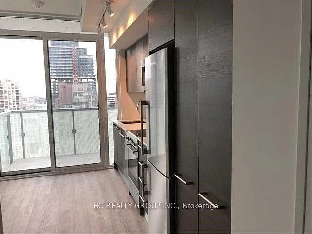 28 Wellesley St E #2810 — Photo 2
