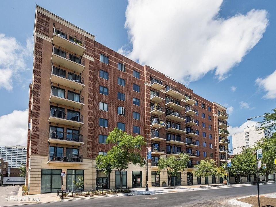 1st image of 4848 N Sheridan Rd APT 308