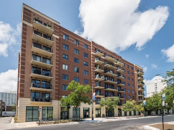4848 N Sheridan Rd APT 308, Chicago, IL 60640