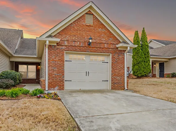 15 Fieldstone Cmns, Rock Spring, GA 30739