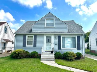 13700 Hathaway Rd, Garfield Heights, OH 44125