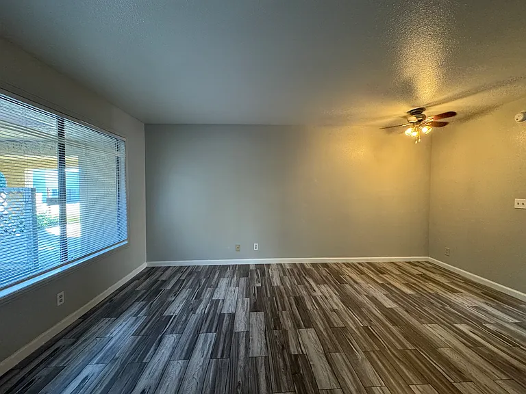 1101 Ramirez St #1 — Photo 9