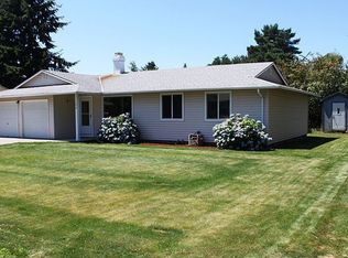 190 Canemah Ct, Oregon City, OR 97045