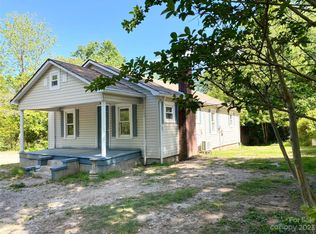 3206 Sheely Rd, Lenoir, NC 28645