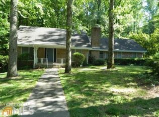 100 Valleybrook Dr, Fairburn, GA 30213