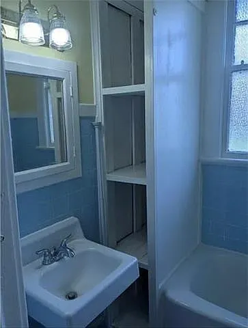 1235 Josephine St — Photo 6