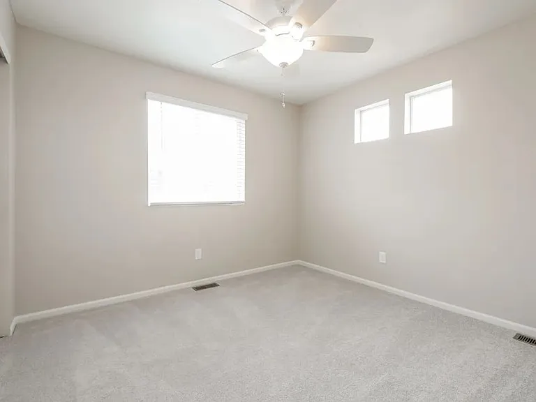 10167 Scranton Ct — Photo 8