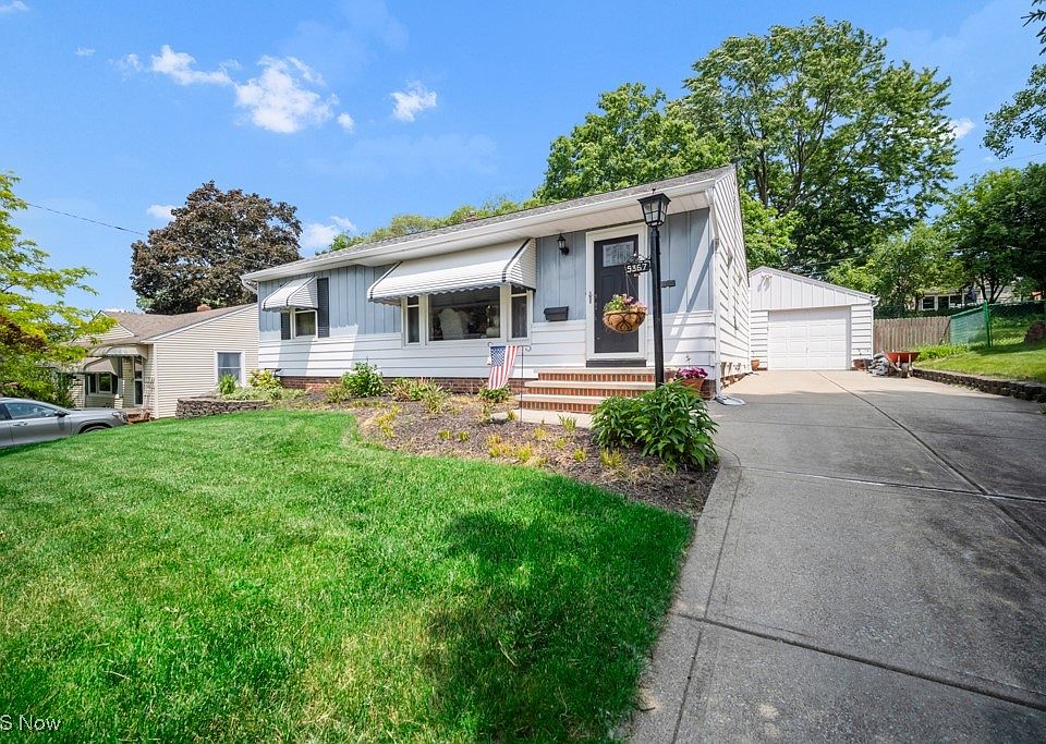 1st image of 5367 Chestnut Hill Dr
