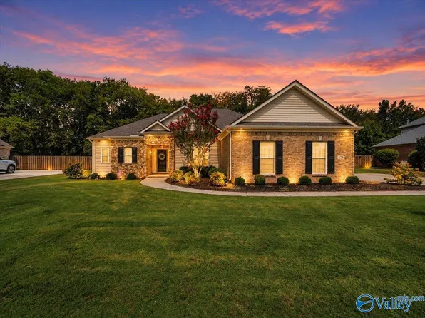 129 Bridge Arbor Ln, Huntsville, AL 35811