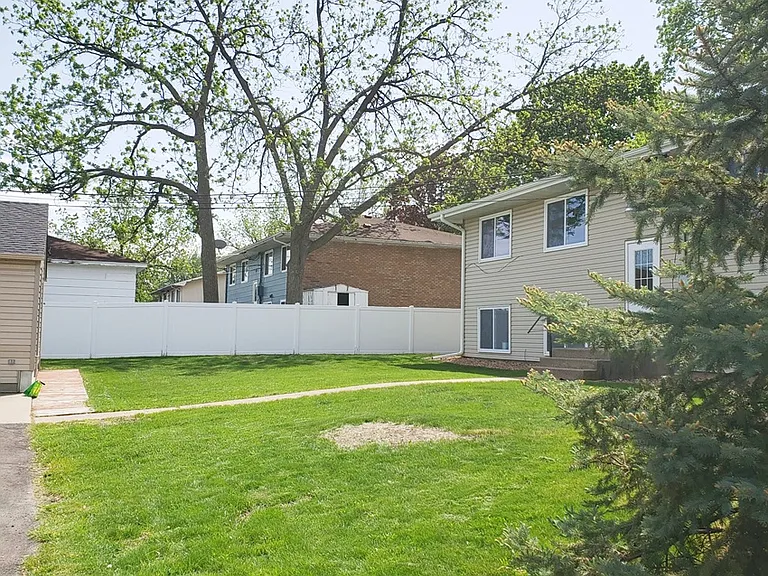 2740 Xylon Ave N #1 — Photo 11