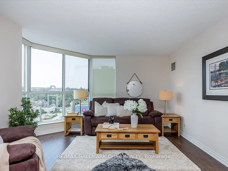 140 Dunlop St E #1202 — Photo 6