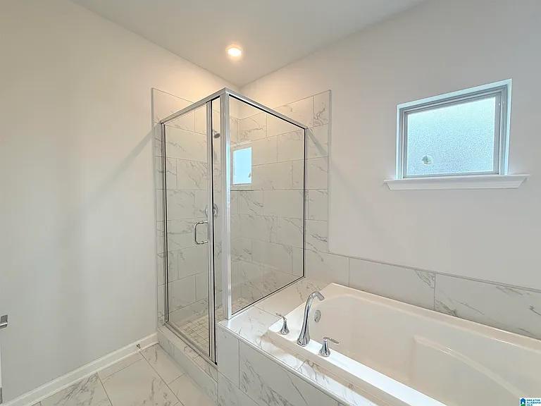 204 Stockyard Cir — Photo 16