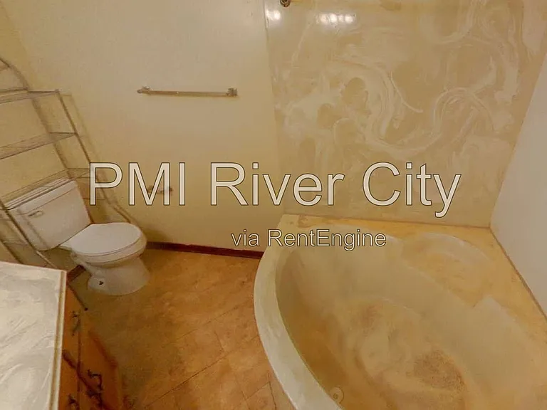 1192 Romaine Cir W — Photo 10