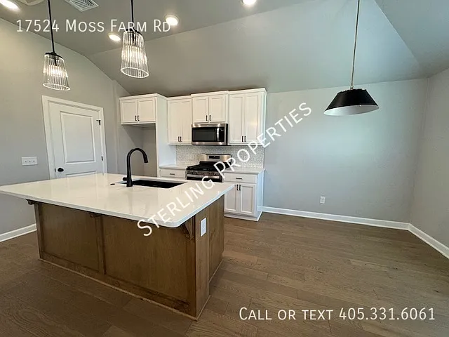 17524 Moss Farm Rd — Photo 12
