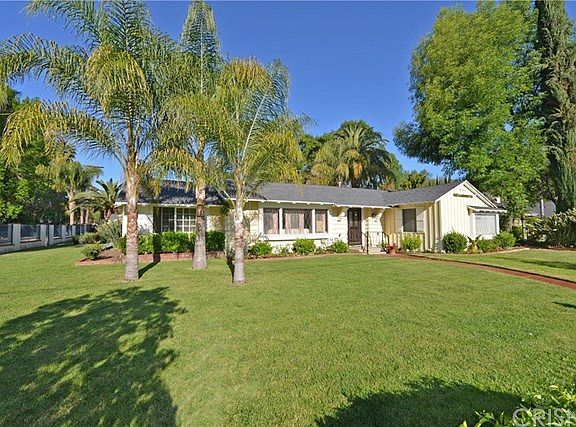 5th image of 5145 Mecca Ave