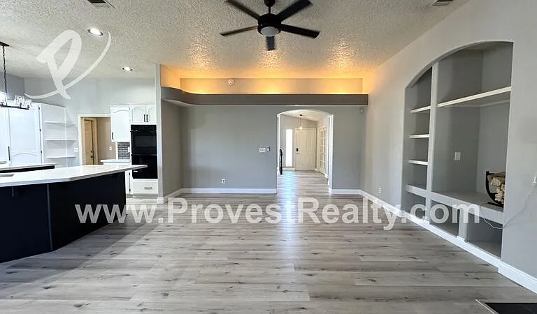 13858 Rincon Rd — Photo 18