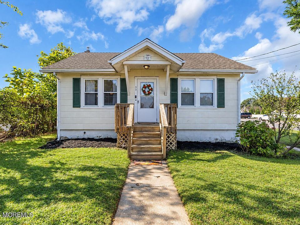 1st image of 54 Edward Avenue