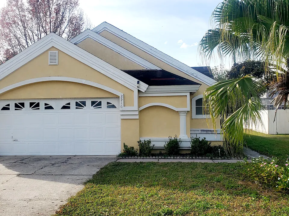 2516 Davenport Cir