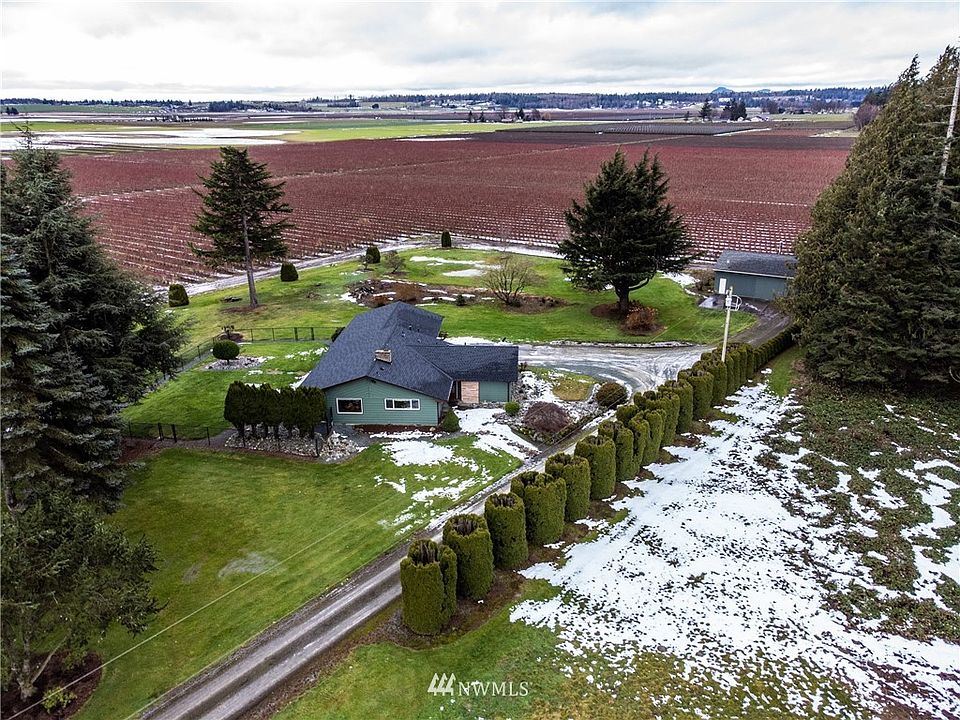 Welcome home to 9730 Chuckanut Drive!