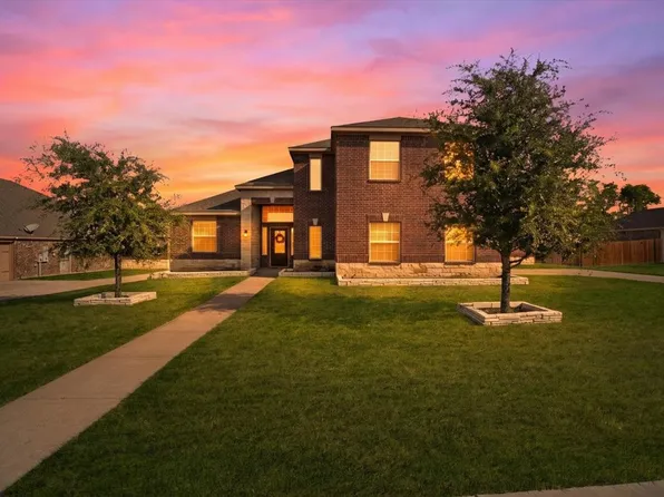 717 Milas Ln, Glenn Heights, TX 75154