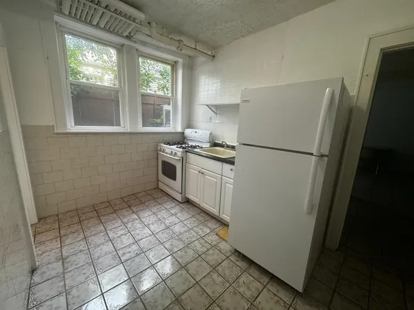 264 Davis Ave #2, Kearny, NJ 07032