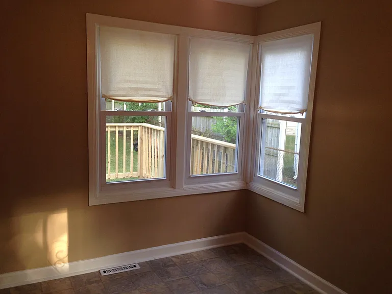 4673 Madison St — Photo 6