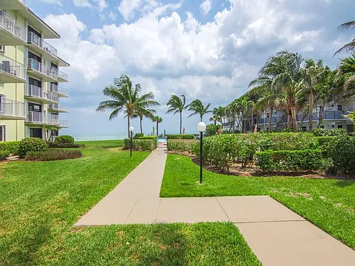 4450 Highway A1A #102 Photo 1
