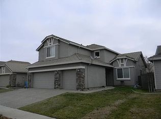 5557 Roaring Rapids Way, Linda, CA
