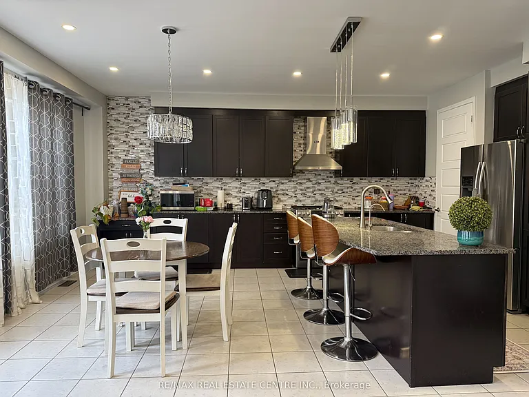 300 Ridge Rd — Photo 9