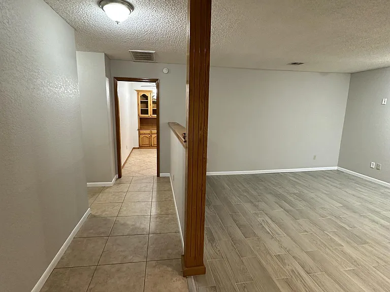 8500 Tiffany Dr — Photo 5