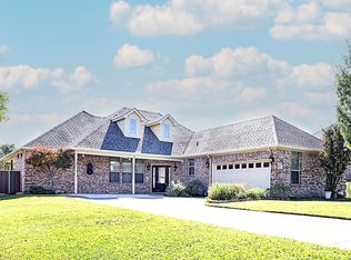 1503 Lance St, Bowie, TX 76230