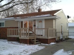 33723 Marquette St, Garden City, MI 48135