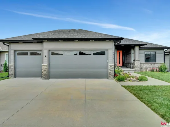 7316 Gerald Ave, Lincoln, NE 68516