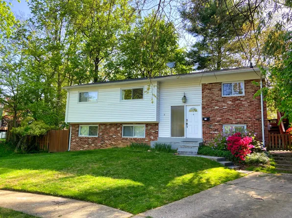 5 Martha Ct, Rockville, MD 20852