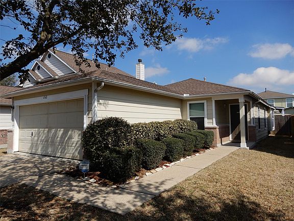 2nd image of 6562 Hawthorne Falls Ln