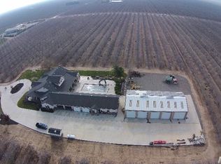 11049 Raines Rd, Patterson, CA 95363