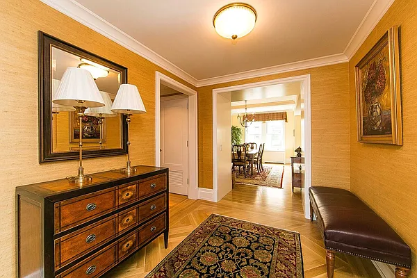 Sold by Remax Real Estate Professionals | media 20