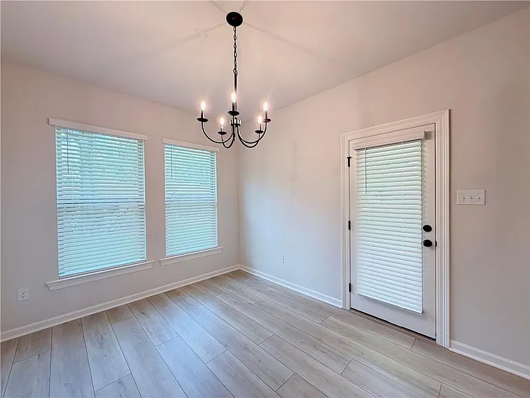 43526 McLain Ln — Photo 6