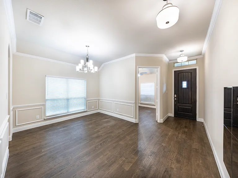 3404 Herron Dr — Photo 10