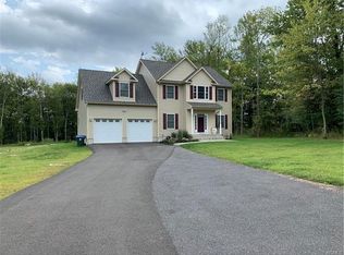 232 Bethlehem Rd, New Windsor, NY 12553