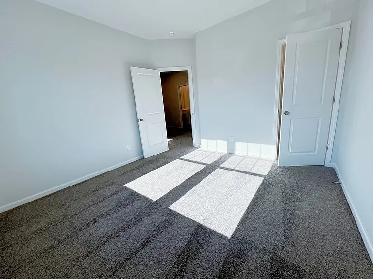 2475 Whistler Way NE — Photo 19