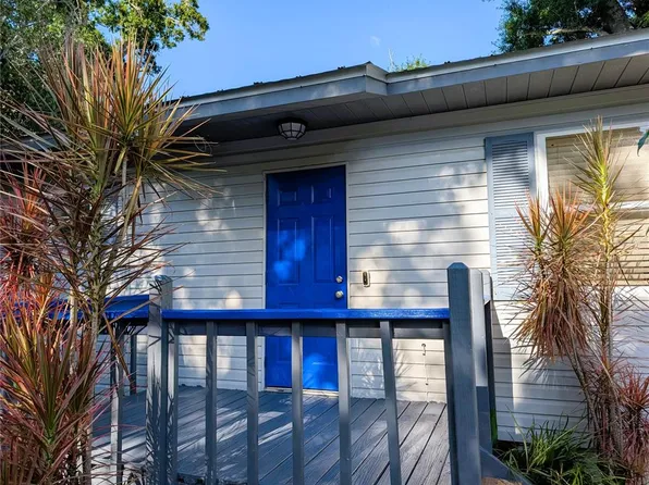 4031 Iola Dr, Sarasota, FL 34231