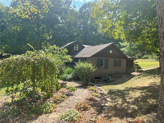 3rd image of 3468 Township Road 166