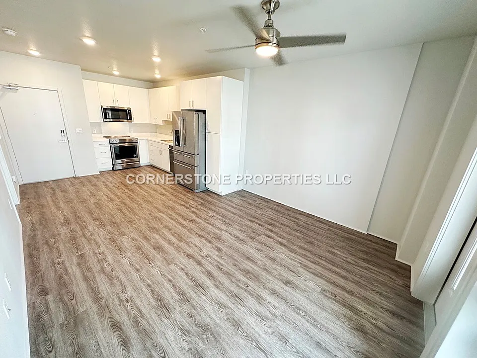 91-3641 Iwikuamoo St #6404-1
