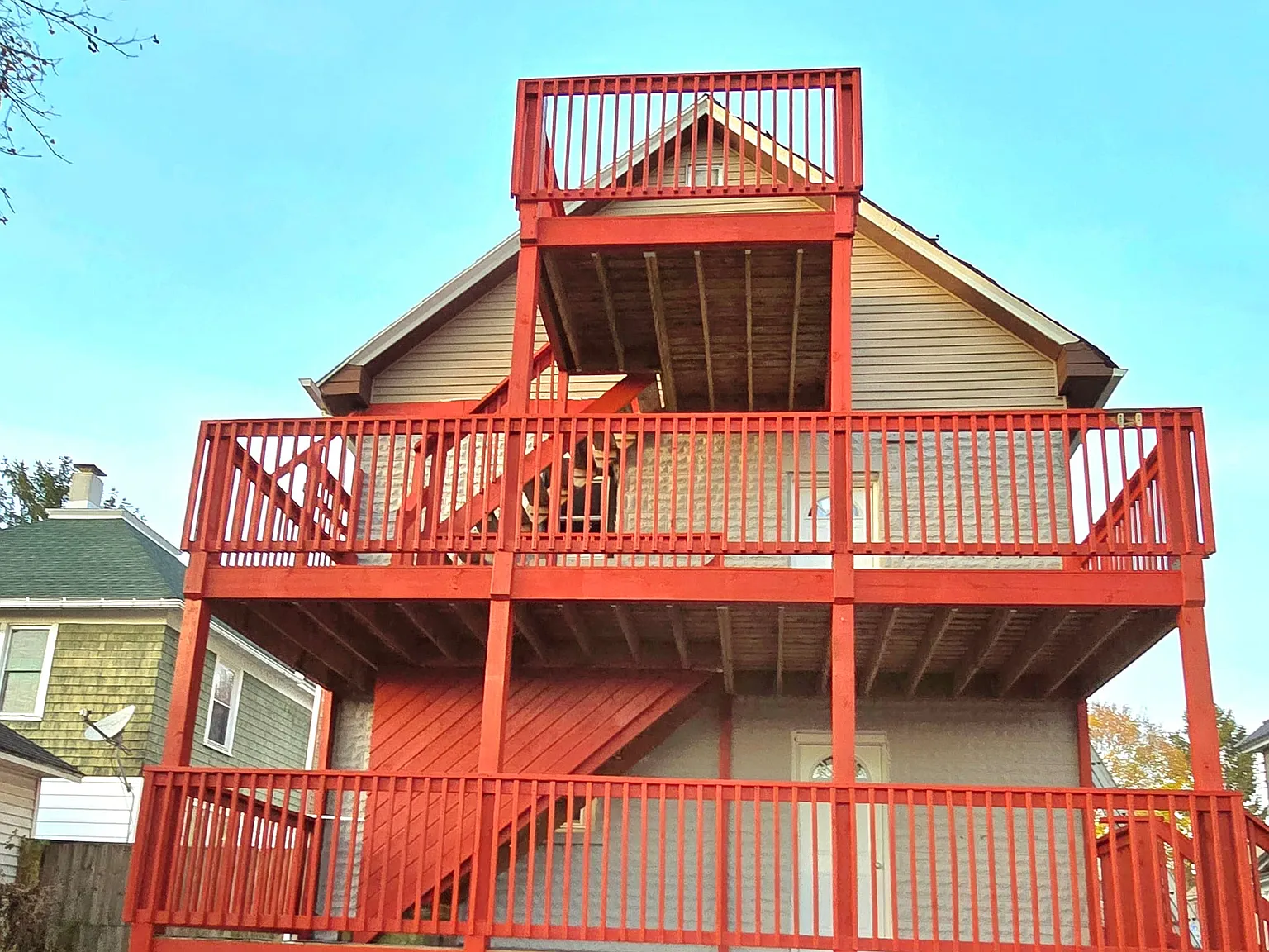 3 bed, 920 sqft, $1,500 — Photo 2