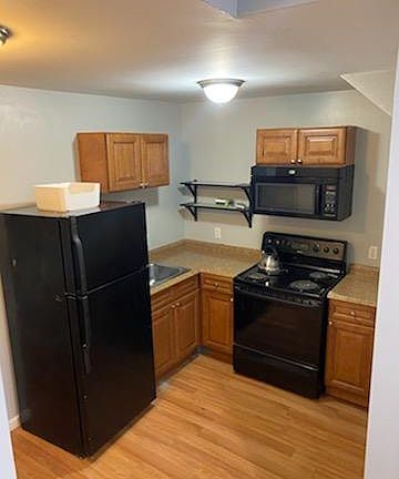 4th image of 1333 N 16th St #1